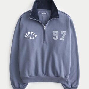 Hollister Women’s Easy Denver Graphic Half-zip Sweatshirt